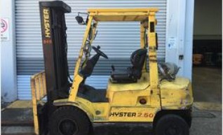  Hyster H2.50XM 2.5T Forklifts 1