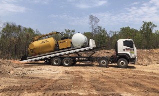 1 x 8,500L Vacuum Excavation / Tilt Tray Truck 1