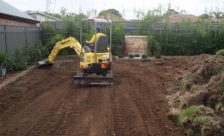 1.5 Tonne Excavator  1
