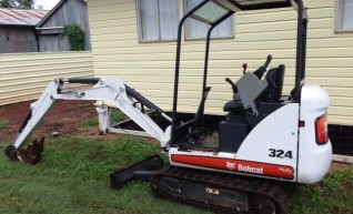 1.6T Bobcat Mini Excavator 1