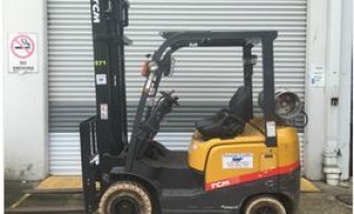 1.8T  TCM FG18T3 Forklift 1