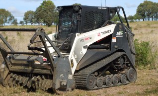 100 HP rubber track Terex forestry mulcher 1