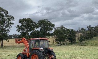 100HP 4x4 Kubota Tractor 1