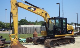 12 Tonne Cat Excavator 1