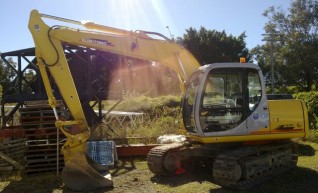 12t Excavator with Attachments 1