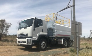 13,000L Isuzu Water Truck 1