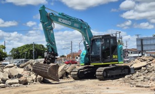 13-15 Ton Excavators 1