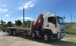 13T 8x4 Hiab Truck - Front Mount 1