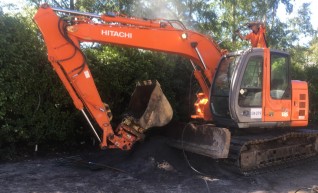 13T Hitachi Excavator 1