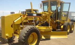 140H grader for hire 1