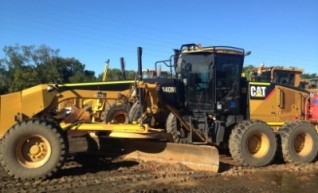 140M Caterpillar Grader 1