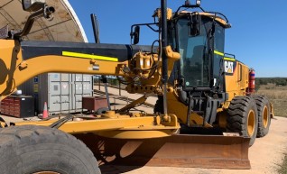 140M Grader 1