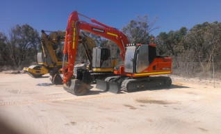 14T Doosan Excavator 1