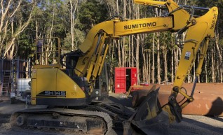 15T Sumitomo Excavator - Zero Swing 1