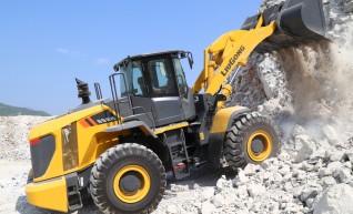 17 Tonne Wheel Loader 1