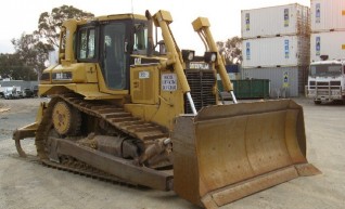 2000 Caterpillar D6R 1