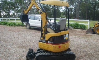 2004 1.5t Caterpillar 301.5 Excavator 1