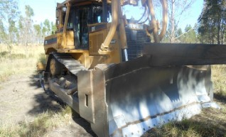 2007 D7R Dozer 1