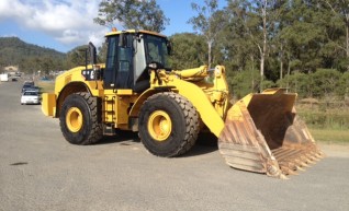 2011 CAT 972H Wheel Loader 1