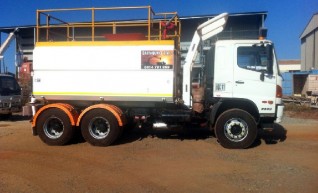 2011 Hino Water Cart 13,000L 1