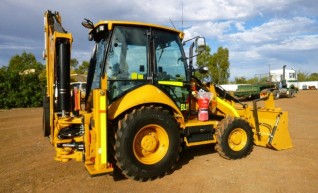 2012 CAT 432F Backhoe 1