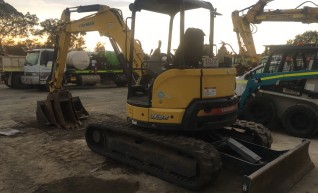 2015/2017 5.5T Yanmar excavators for hire short/long term 1