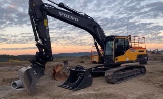 2019 EC250DL Volvo Excavator 1
