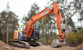 22 ton excavator with GPS 1