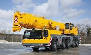 220T Liebherr Slew Crane 1