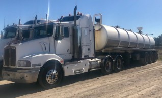 25,000L Semi Vacuum tanker 1