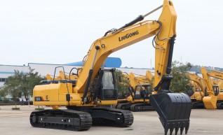25 Tonne Excavator - Liugong 1