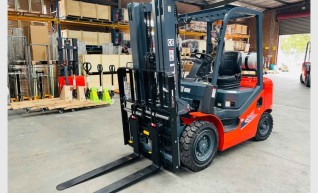 2.5T Forklift 1