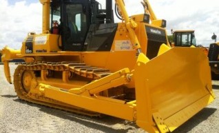 2x Komatsu D85 Dozers 1