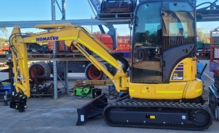 3-3.5 Ton Excavator 1