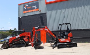 3.5 tonne Excavator 1
