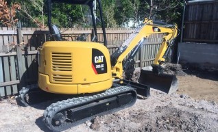 3.5T Cat Excavator 1