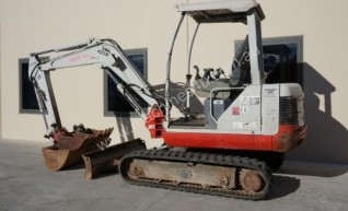 3.5t Excavator + PT50 Posi-track  1