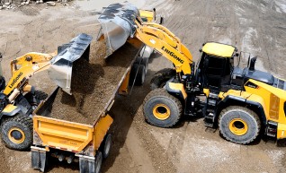 30 Tonne Wheel Loader 1