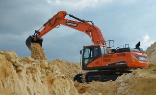 30T DX300 Doosan Excavator 1