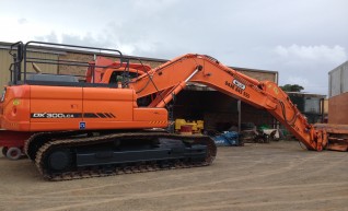 30T DX300 Doosan Excavator 1