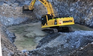 30T Komatsu Excavator 1