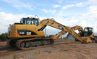 31-50 Tonne Excavators 1