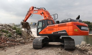 35T Doosan Excavator 1