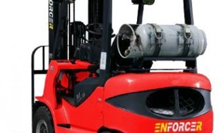3.5T Gas Forklift w/Container Mast 1