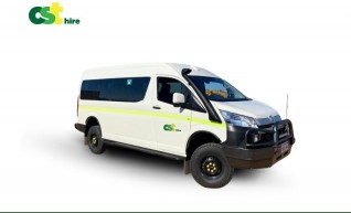 4x4 Bus - 12 Seats 1