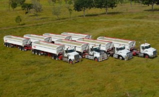 4 x Double Side Tippers 1
