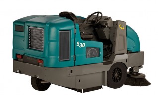 4 x S30 Diesel Ride On Sweeper - Open Seating 1