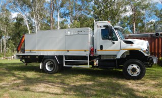 4x4 Service Truck  1