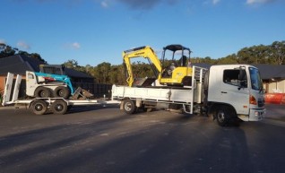 5 Tonne Excavator & Bobcat Combo -duplicate 1