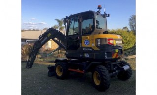 6T Volvo Wheeled Excavator 1